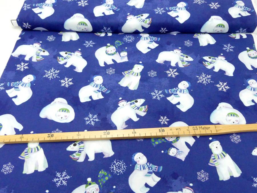 Patchworkstoff Clothworks Snowville Eisbären auf blau mit Maß